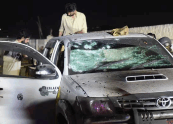 Quetta blast death toll rises to 15 as authorities warn of more suicide bombers