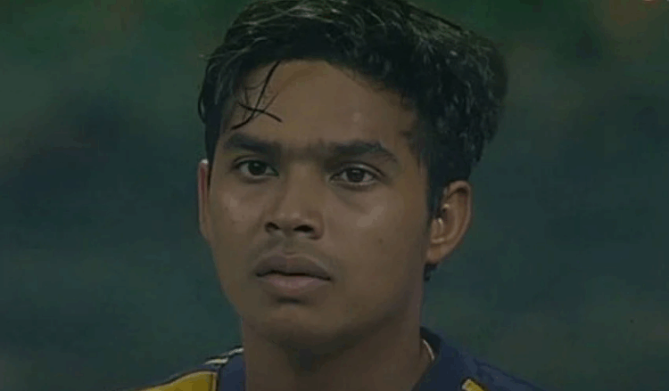 Sri Lankan cricketer Dunith Wellalage bereaved as father passes away