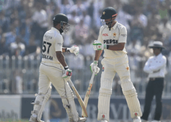 Pakistan reach 259-5 on opening day of second test against South Africa