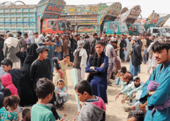 PM Shehbaz orders immediate repatriation of Afghan refugees amid rising border tensions