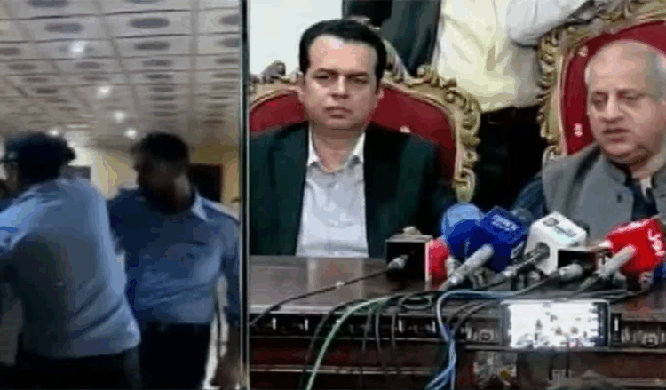 Islamabad Police storm National Press Club, journalists assaulted