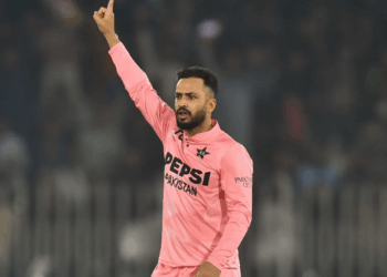 Pakistan bowlers restrict South Africa to 194 despite Hendricks’s fifty in first T20I