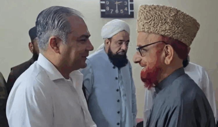 Mohsin Naqvi meets religious leaders in Karachi, agrees to hold consultations in Islamabad