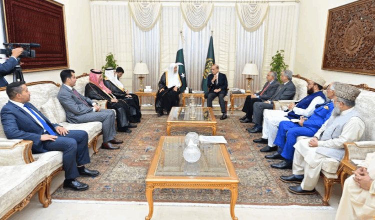 PM praises Muslim World League’s role in promoting true image of Islam
