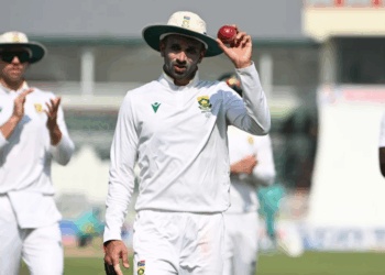 2nd test: De Zorzi, Stubbs hit fifties as Asif Afridi strikes late on day two