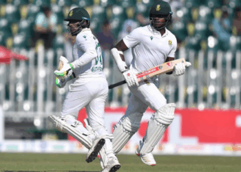 Muthusamy’s unbeaten 89, Harmer’s triple strike put South Africa on top despite Babar’s resistance