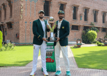 Trophy unveiled for Pakistan–South Africa Test series at Gaddafi Stadium