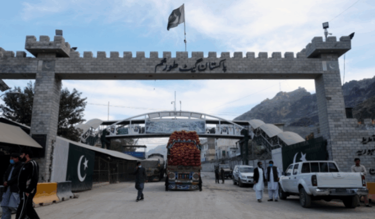 Torkham, Chaman border crossings remain closed amid escalating Pak-Afghan tensions