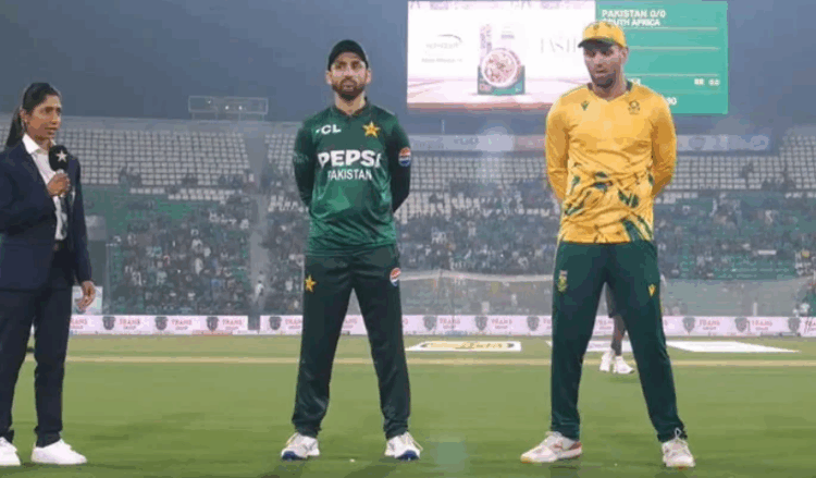Pakistan opt to field first in decider against South Africa at Gaddafi Stadium