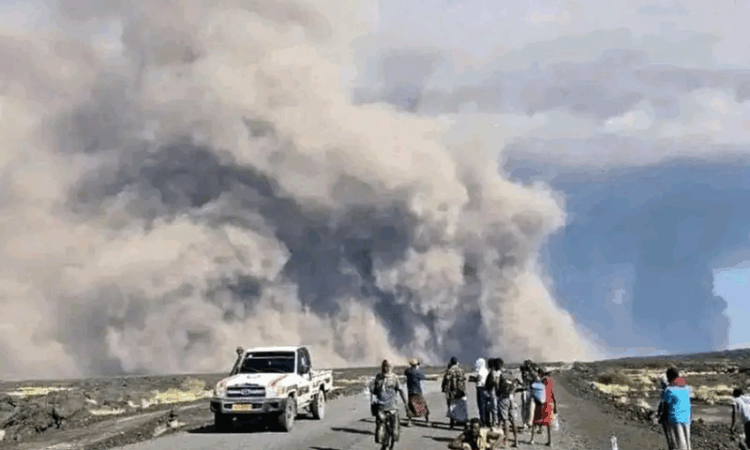 Ethiopia’s Hayli Gubbi volcano eruption sends ash cloud toward Pakistan