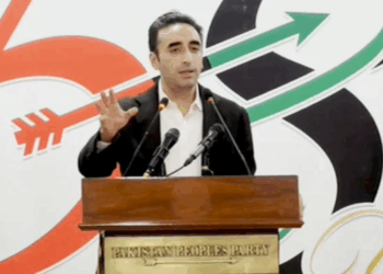 Undoing 18th Amendment or NFC Award is ‘playing with fire’, Bilawal warns at PPP Foundation Day rally