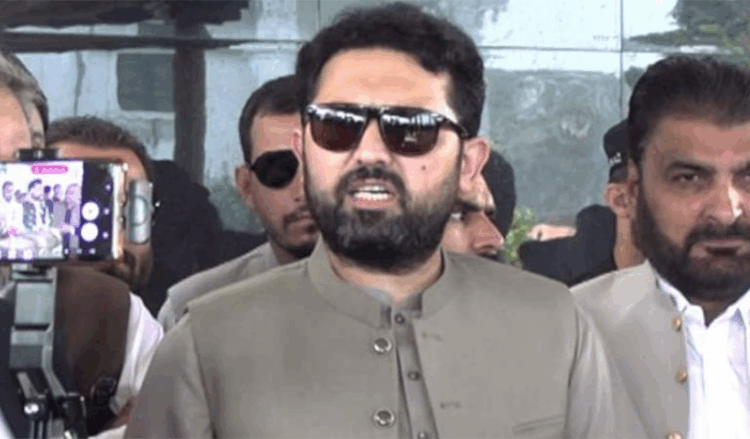 KP CM Sohail Afridi protests ‘repeated violations’ of court orders, restricted access to Imran Khan
