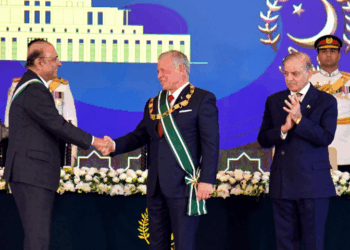 President confers Nishan-e-Pakistan on King Abdullah II, King reviews defence capabilities, military exercise