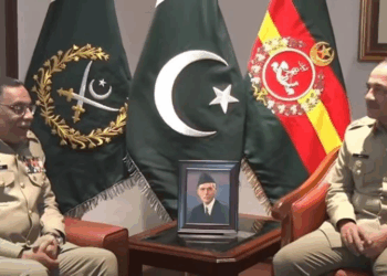 CJCSC Gen Sahir Shamshad Mirza pays farewell visit to COAS at GHQ