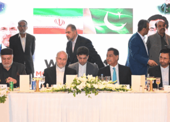 Pakistan, Iran vow to strengthen parliamentary and regional cooperation