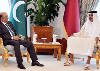 Zardari, Qatari Emir agree to boost defence, economic cooperation