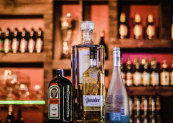 Saudi Arabia to open two new alcohol stores for non-Muslims as part of gradual social liberalization