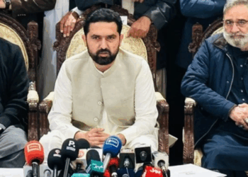 Imran Khan held in isolation since November 4, claims KP CM Sohail Afridi