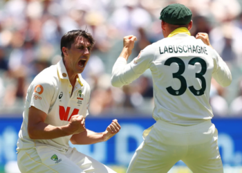 Cummins leads Australia’s bowling attack as England struggles on day two of third Ashes test