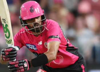 Babar Azam struggles with the bat again, scores just two in Sydney Sixers’ BBL clash