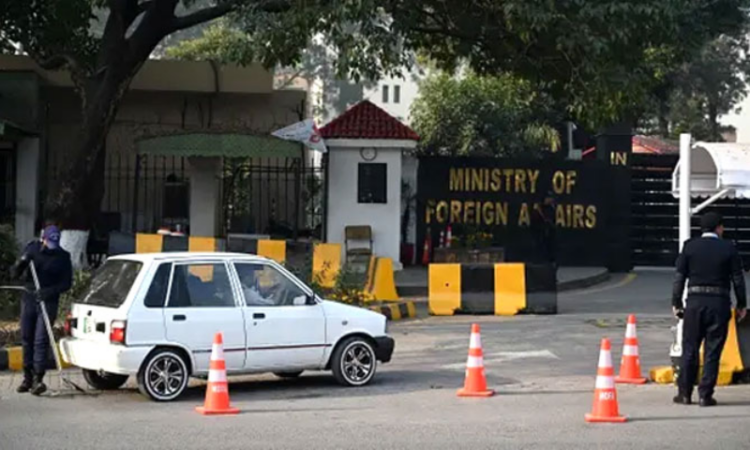 Pakistan summons UK envoy over threats against CDF Field Marshal Asim Munir during PTI protest