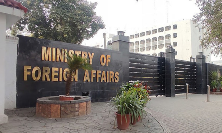 Pakistan expresses concern over vandalism during Christmas, violence against Muslims in India