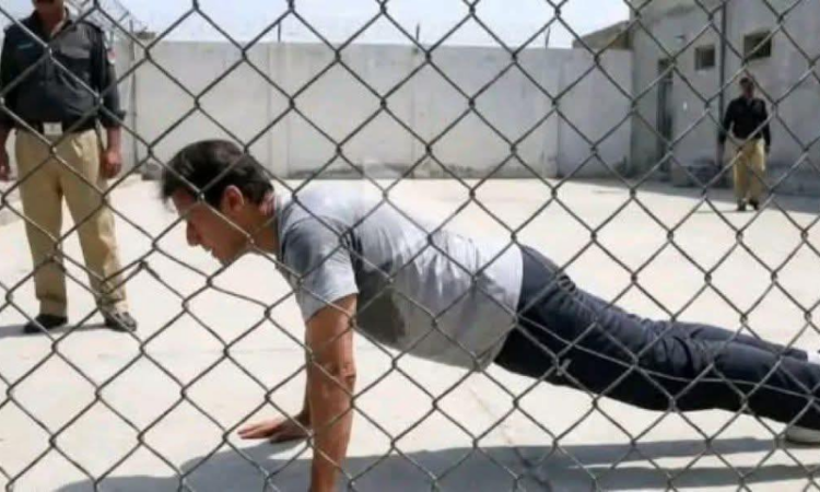 Aleema Khan confirms viral image of Imran Khan exercising in jail, denounces allegations