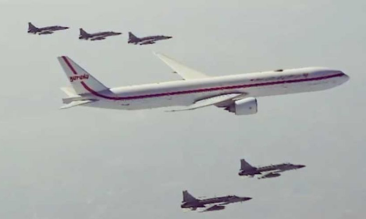 PAF fighter jets escort Indonesian President in spectacular aerial salute during Islamabad visit