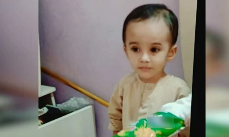 Multiple officials suspended following death of child in Karachi manhole incident