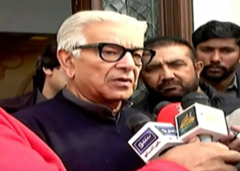 Defence Minister Khawaja Asif slams PTI over reaction to DG ISPR’s remarks on Imran Khan