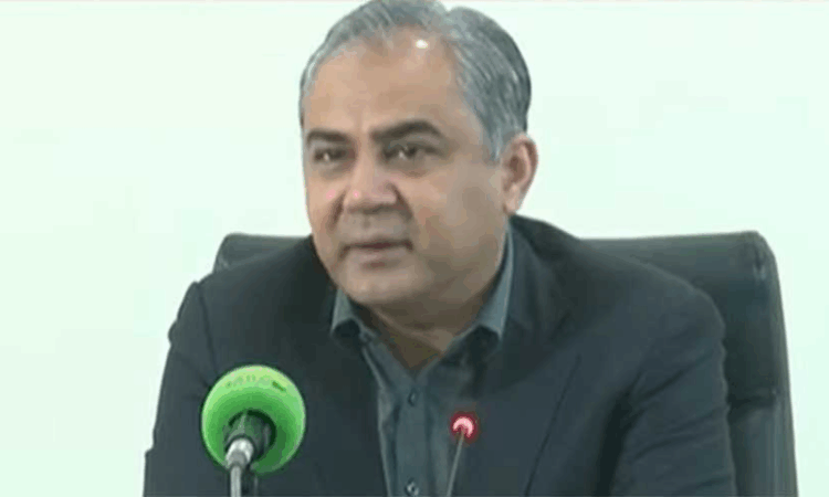 Mohsin Naqvi rejects speculation over CDF notification, warns of crackdown on fake news