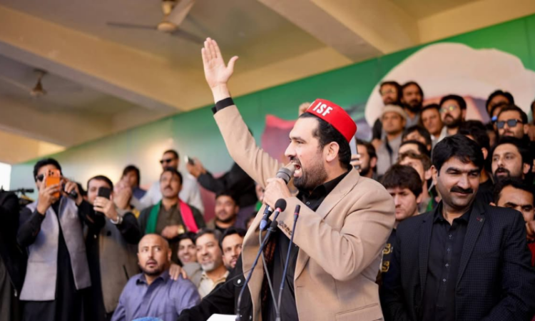 KP CM Afridi accuses Federal Ministers of “political circus,” says PTI rejects confrontation politics
