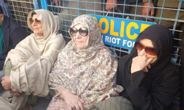 PTI leaders, Imran Khan’s sisters stage sit-in near Adiala jail