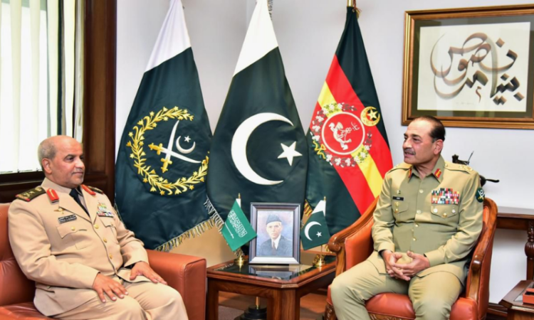 Saudi Land Forces Commander meets COAS Asim Munir, discuss defence cooperation