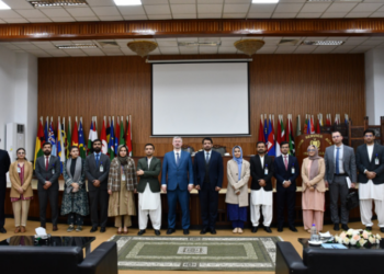 Russian Envoy addresses students at Pakistan Foreign Service Academy