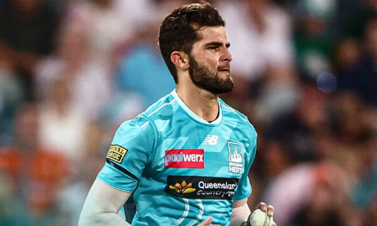 Shaheen Afridi ruled out of BBL 15 with knee injury, returns to Pakistan for rehabilitation