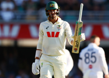 Mitchell Starc becomes leading no.9 run-scorer in test cricket