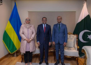 Ethiopian Ambassador holds bilateral talks with Kenyan and Rwandan counterparts in Islamabad