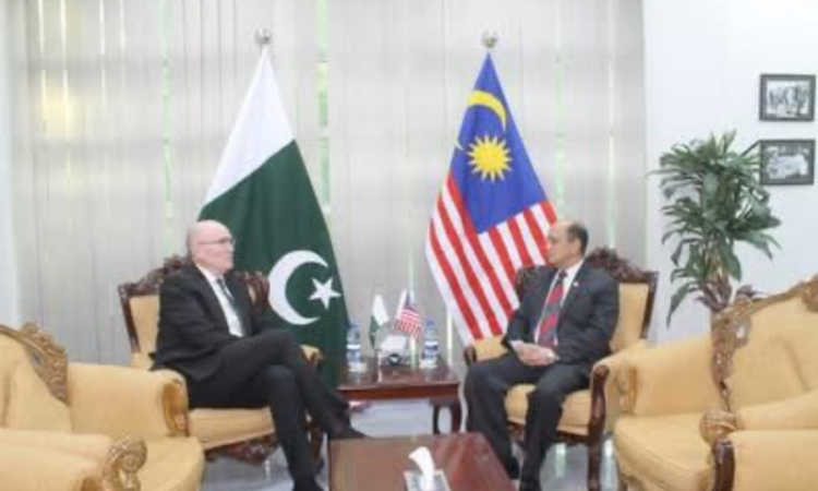 Australian HC pays courtesy call on Malaysian Envoy in Islamabad