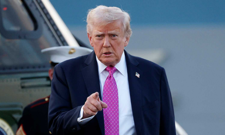 Trump urges Iranians to keep protesting as unrest intensifies; Russia warns against external interference