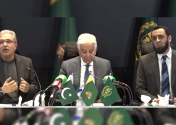 Defence Minister denies military operation in Tirah, calls migration routine practice