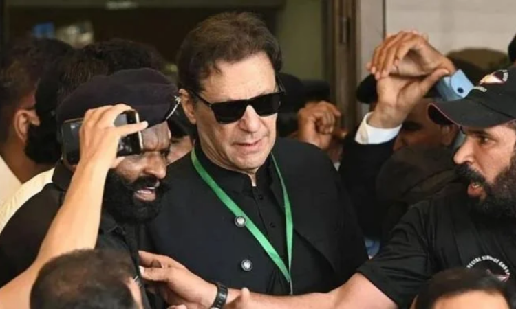 PTI raises concern over Imran Khan’s eye condition, call for immediate treatment