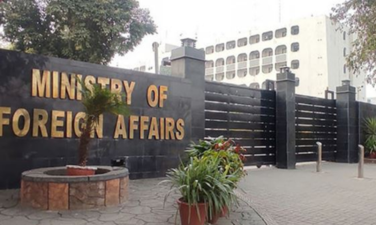 Pakistan issues travel advisory for Iran, urges citizens to avoid non-essential travel