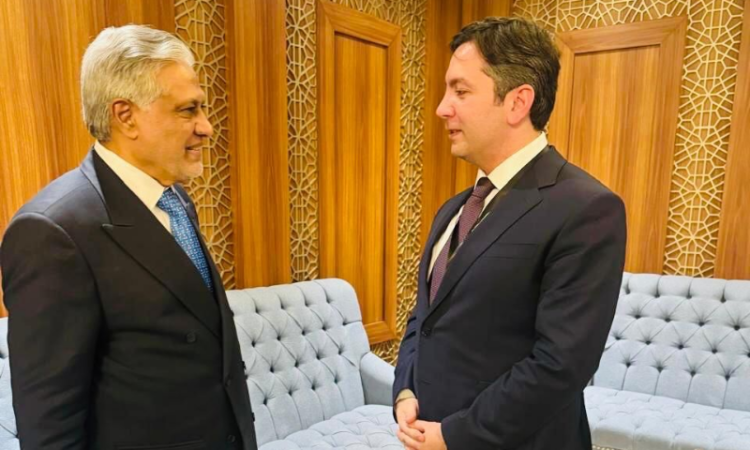 Pakistan, Azerbaijan reaffirm commitment to strengthen bilateral ties at OIC