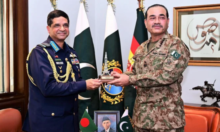 Pakistan Army, Navy reaffirm defence ties with Bangladesh during high-level visits