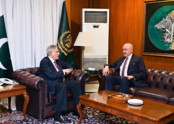 Dar reviews Pak–Russia ties, emphasises sustained diplomatic engagement