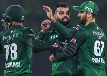 Pakistan beat Sri Lanka by six wickets in first T20I at Dambulla