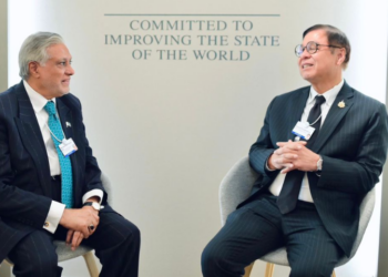 Ishaq Dar, Thai Foreign Minister review bilateral ties on sidelines of WEF 2026