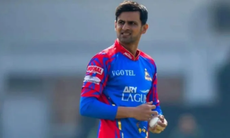 Shoaib Malik announces retirement from PSL after 10 years