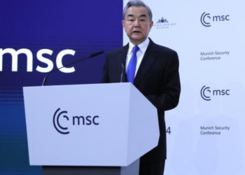 China as a constructive force against destructive politics in the world